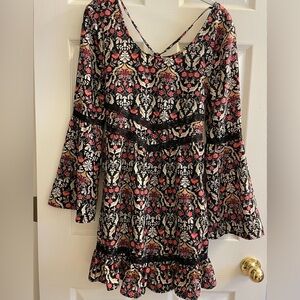 Band of Gypsies Black Floral Boho Bell Sleeve Dress size S